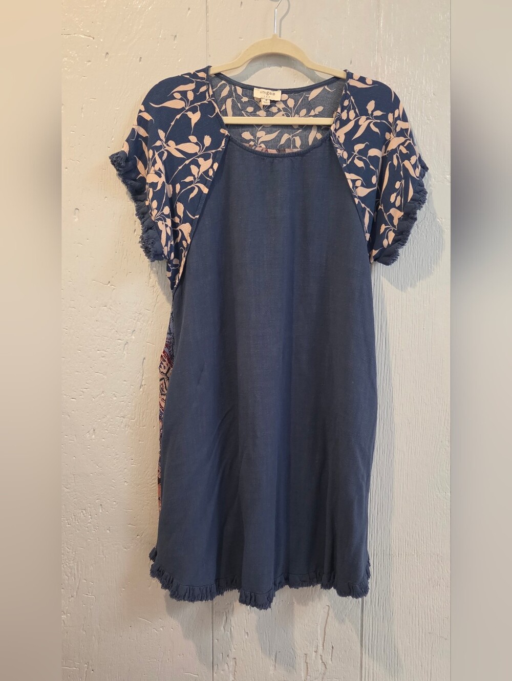 Umgee Linen Blend Blue Short Sleeve Shift Dress with Floral Yoke